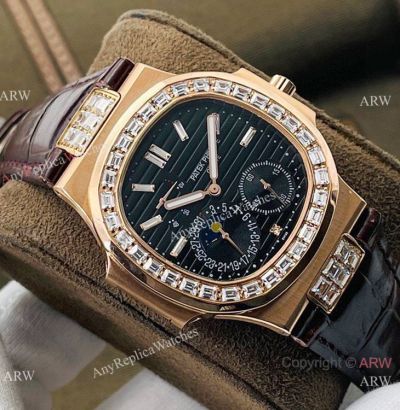 (PF Factory) Patek Philippe Nautilus Moonphase 5724 Watch Rose Gold Black Dial